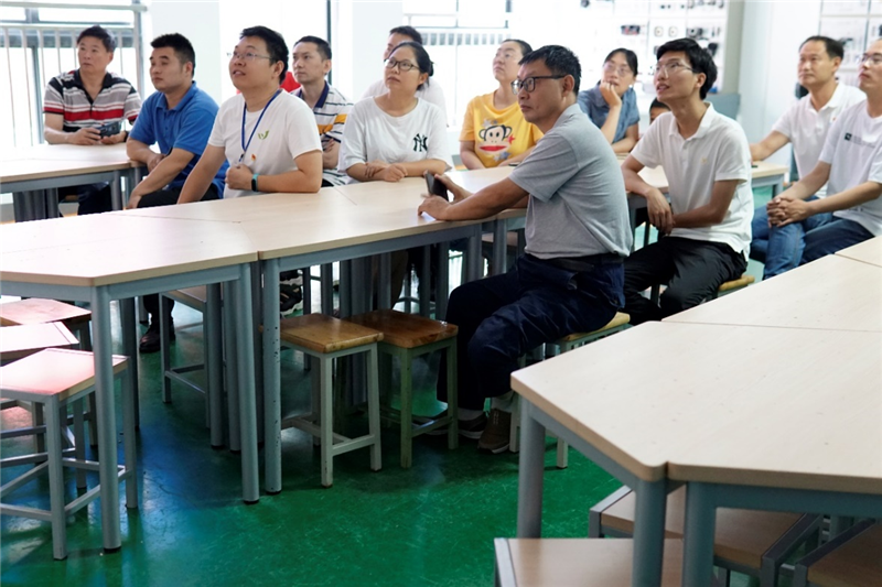 汽车系组织全体教师观看建党100周年庆祝大会直播