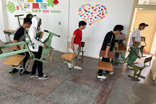 1557477527453239.png 3.png