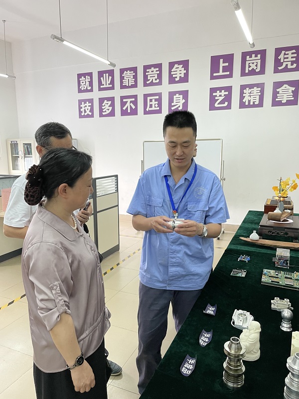 “周旭创新工作室”喜获验收通过