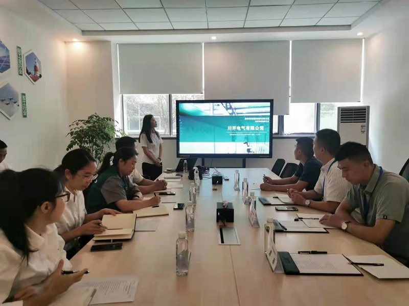 深入企业务合作 校企携手创新高