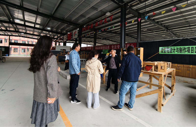 校校携手谋发展 合作共赢谱新篇