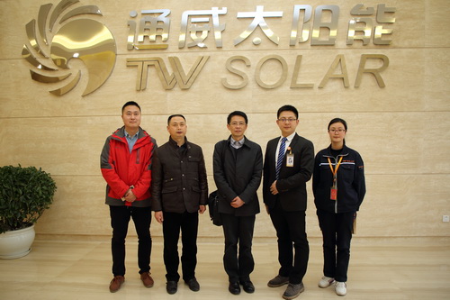 1520414611492964.jpg 调研组一行.jpg