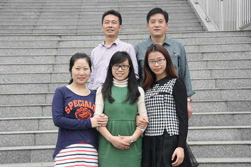 1436927044665895.jpg 德育教研室集体照.JPG