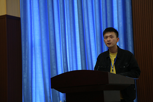 1557312668296006.jpg 4青年教师代表王杰.jpg