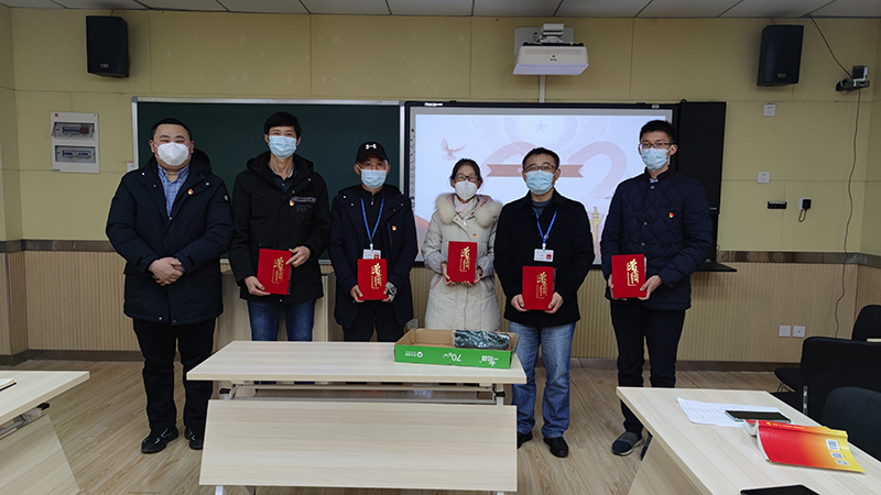 服务管理二支部、经济管理系党支部联合开展学习党的二十大精神主题党日活动