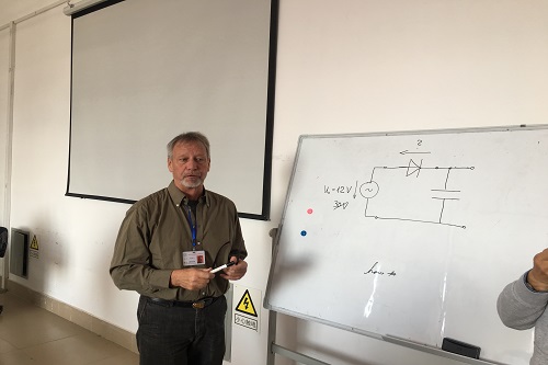 1541133031835667.jpg 2.jpg