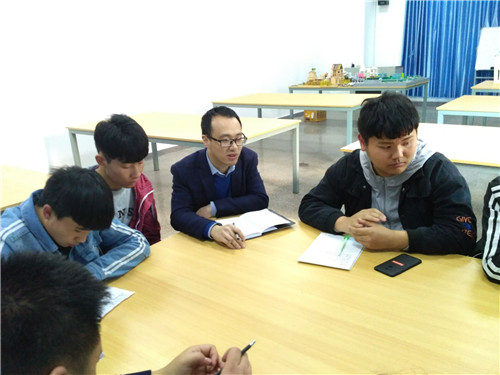 建筑与地质工程系学生会召开第一次会议