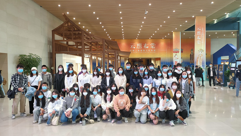 走进博物馆，感受美学魅力