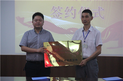 1526613819429016.jpg IMG_0572.JPG