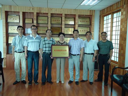 1451886232666188.jpg 20100827-4.JPG