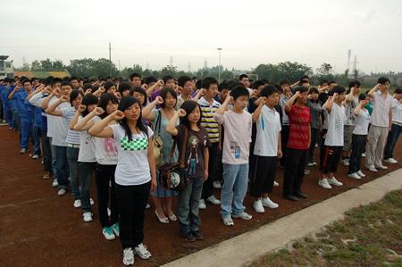 1451384778752291.jpg 20090609.jpg