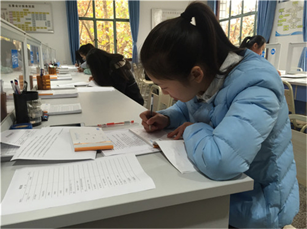 1483950618415153.jpg 1480668455172776.jpg