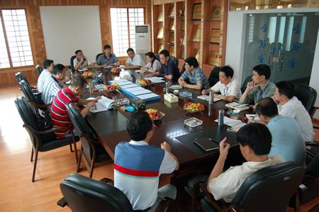 学校学习实践科学发展观活动得到省直工委指导组好评